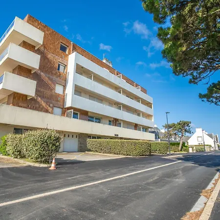 Port Haliguen Plaisance By Interhome Quiberon